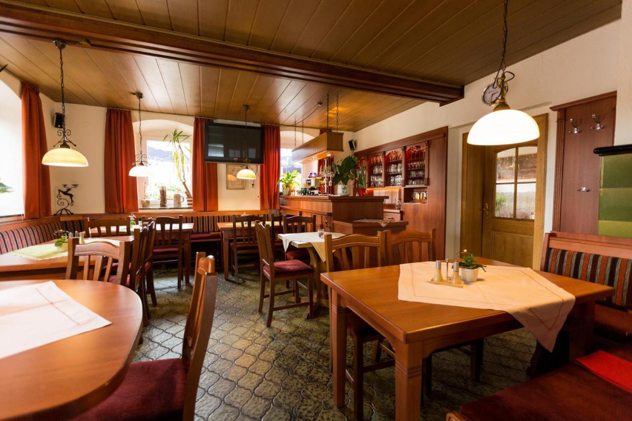 Gasthof Zum Goldenen Hirschen Hotel Geroldsgrun Exterior foto